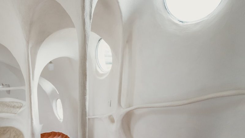 constuire un earthship : habitats autonomes et écologiques